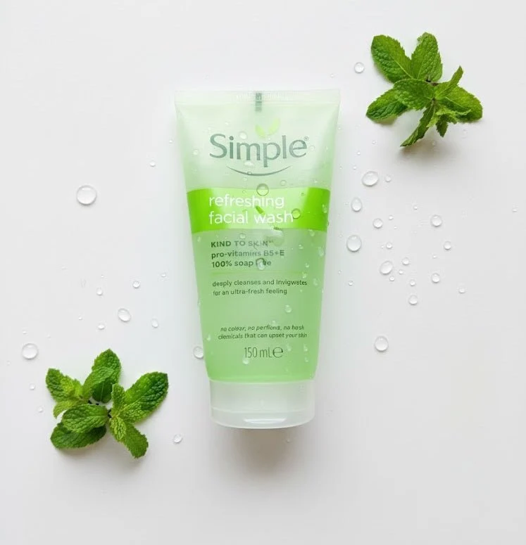 Simple Refreshing Facial Wash | Buy Online UAE